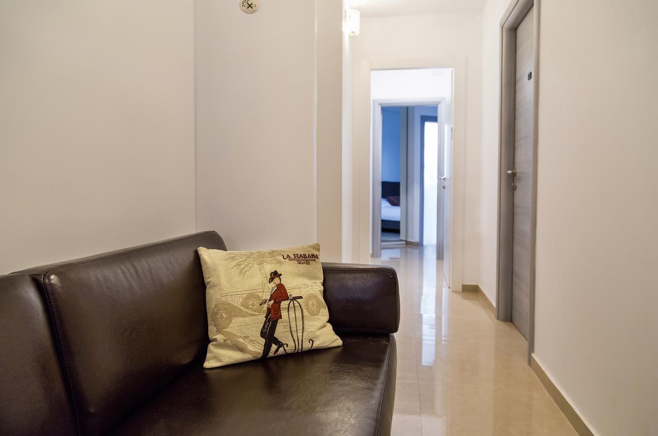 Johnny Hotel エルサレム エクステリア 写真